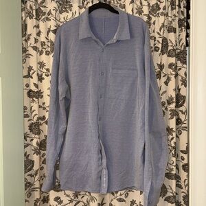 Lululemon Athletica 
Stretch Button Down